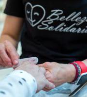 Belleza Solidaria Haize Gain Zentroarekin