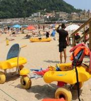 Lagundutako bainu zerbitzua Kontxan