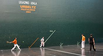 160313_GipuzkoaSolidarioa_12_V.Kirola_Elkarrekin_Legazpi_Pala_B0001