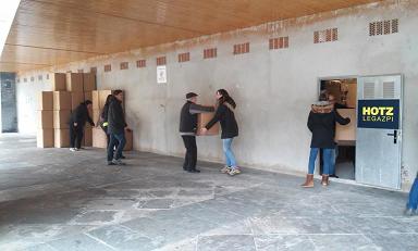 201603_HotzLegazpi_Material_humanitario_para_campos_de_refugiados_B04-2