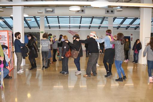 20160320_GipuzkoaSolidarioa_Día_Internacional_de_la_Felicidad_Tabakalera_B18