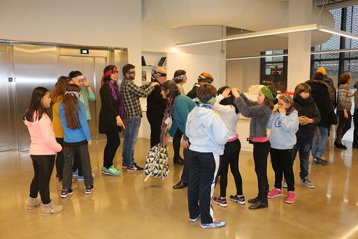 20160320_GipuzkoaSolidarioa_Día_Internacional_de_la_Felicidad_Tabakalera_B15