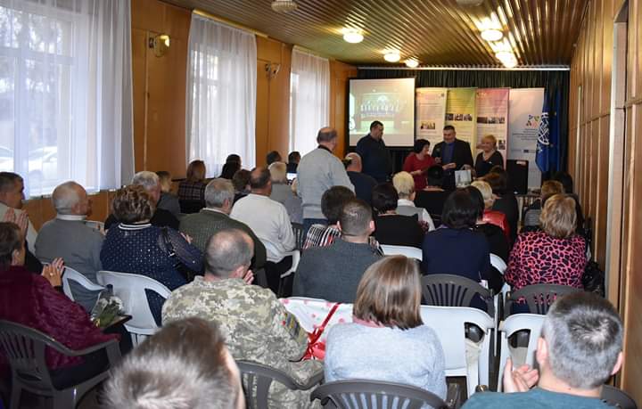 618f0997-e78f-4ef7-83d2-17454e7a0bd9